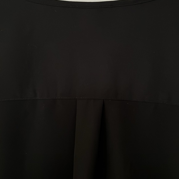 Beautiful Talbots blouse with lace overlay. Like new condition. - Picture 5 of 6